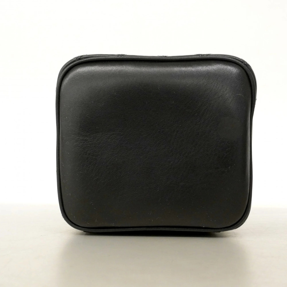 CHANEL Black Lambskin Leather Vanity Bag - Picture 3 of 11
